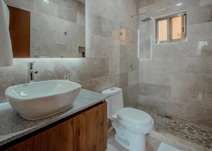 Itzamna Luxury Whit Ocean Viewpool Apartment